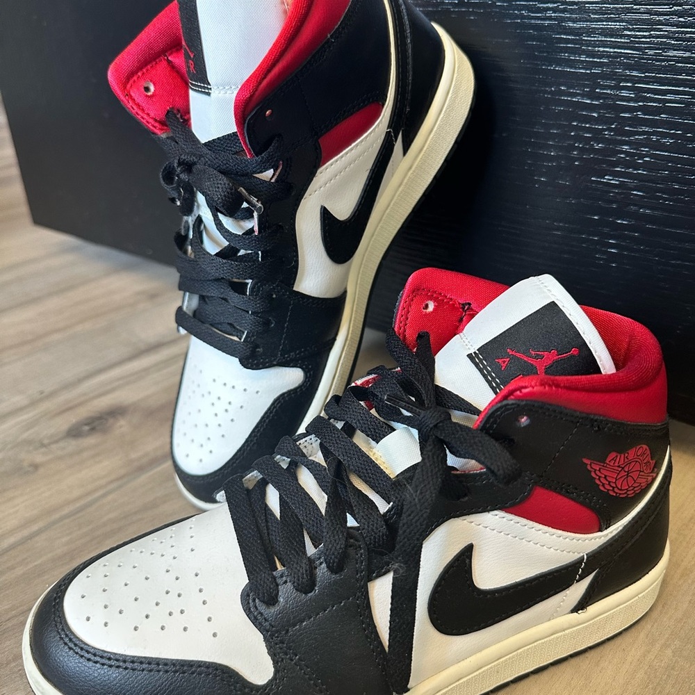 Jordan AIR Womens WMNS Air 1 MID